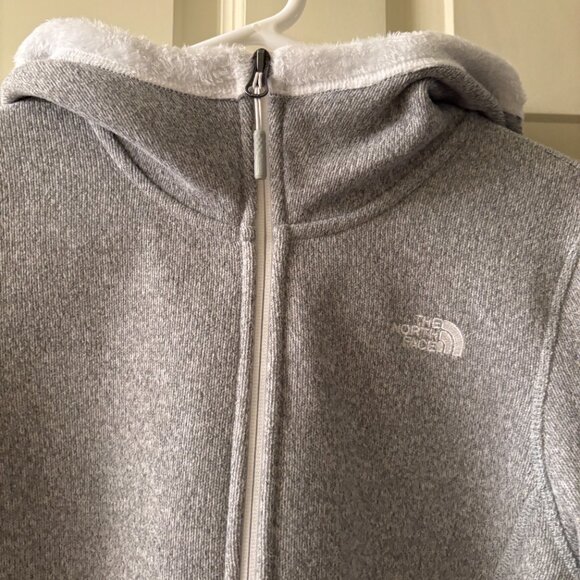 Grey Fleece-Lined North Face Jacket - Picture 7 of 8